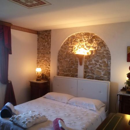 סן זנו די מונטניה B&B Da Paolo Con Vista Lago Di Garda מראה חיצוני תמונה