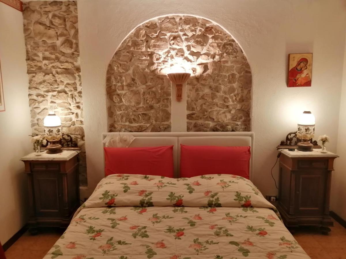סן זנו די מונטניה B&B Da Paolo Con Vista Lago Di Garda מראה חיצוני תמונה