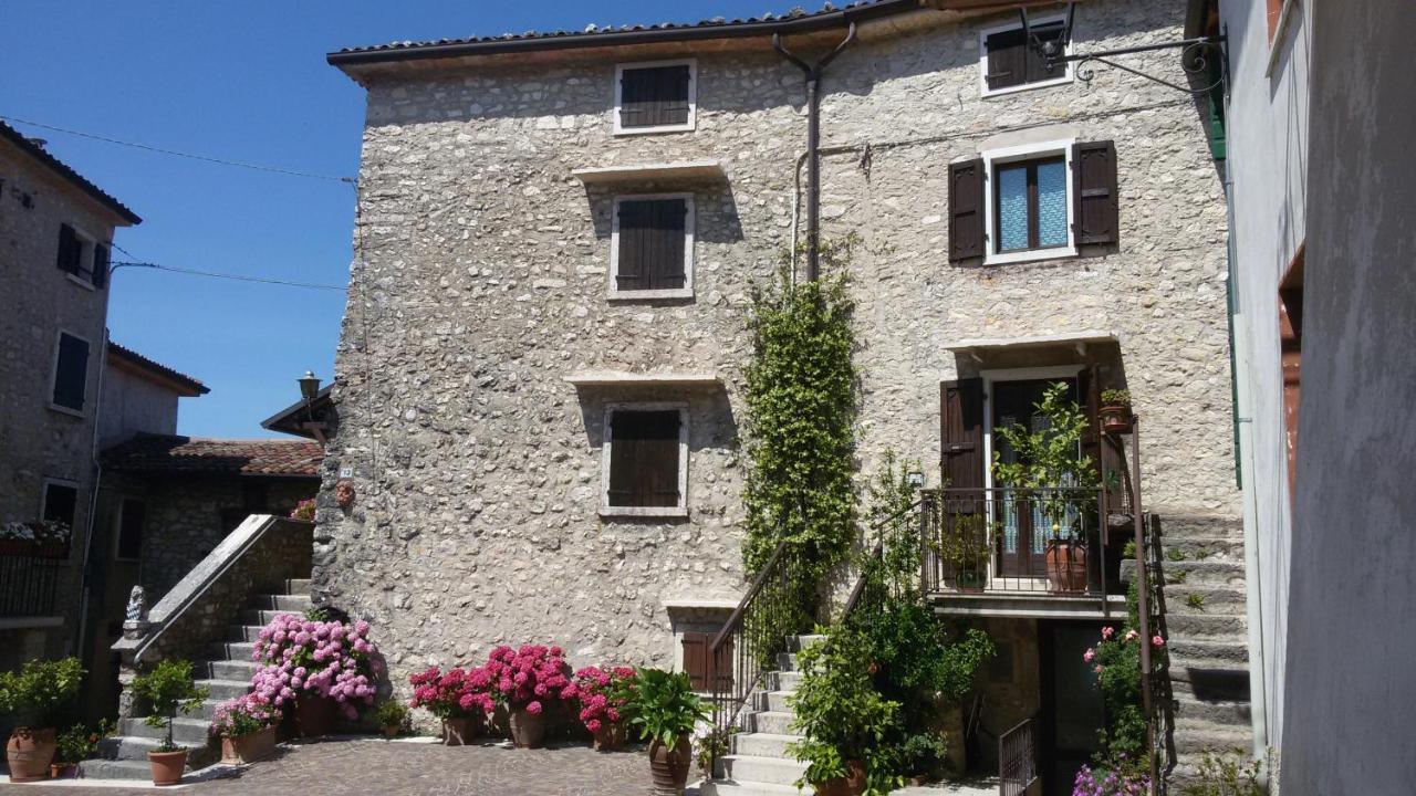 סן זנו די מונטניה B&B Da Paolo Con Vista Lago Di Garda מראה חיצוני תמונה