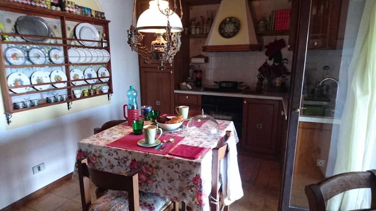סן זנו די מונטניה B&B Da Paolo Con Vista Lago Di Garda מראה חיצוני תמונה