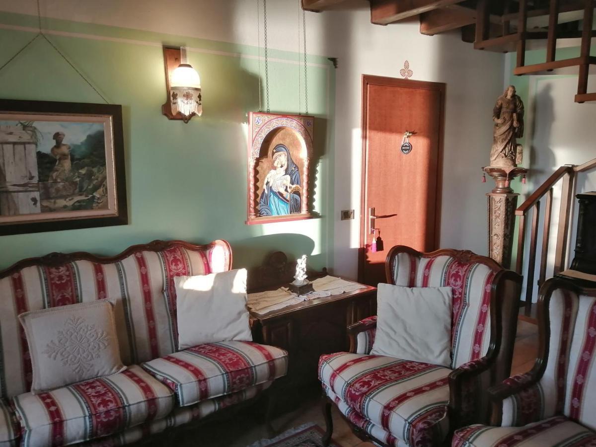 סן זנו די מונטניה B&B Da Paolo Con Vista Lago Di Garda מראה חיצוני תמונה