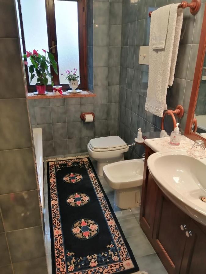 סן זנו די מונטניה B&B Da Paolo Con Vista Lago Di Garda מראה חיצוני תמונה