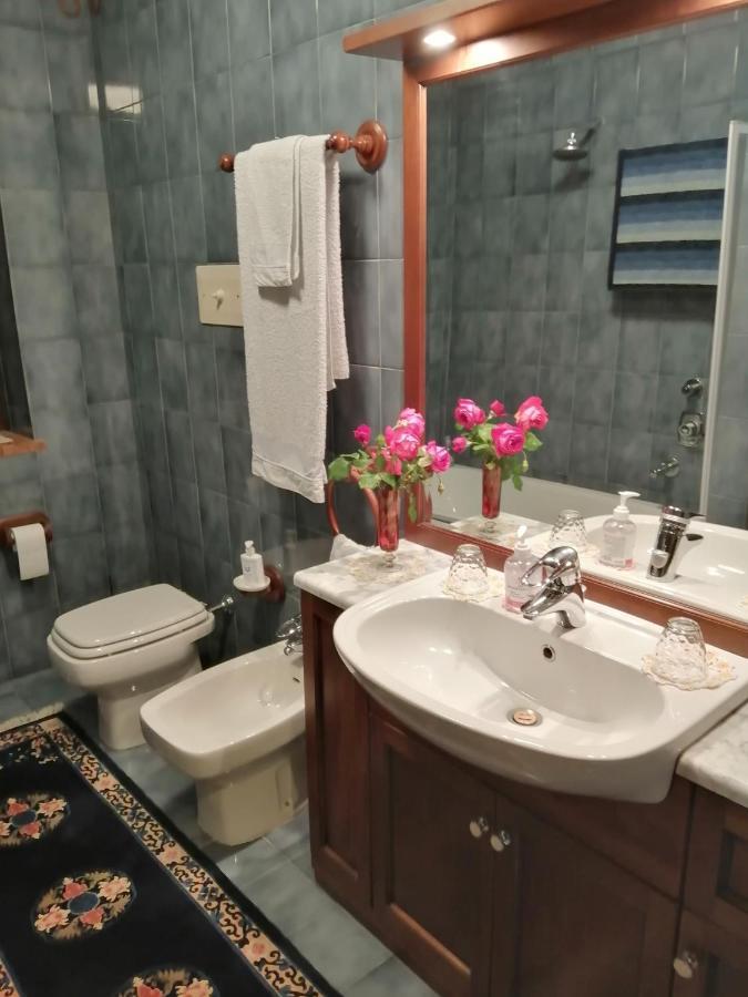 סן זנו די מונטניה B&B Da Paolo Con Vista Lago Di Garda מראה חיצוני תמונה
