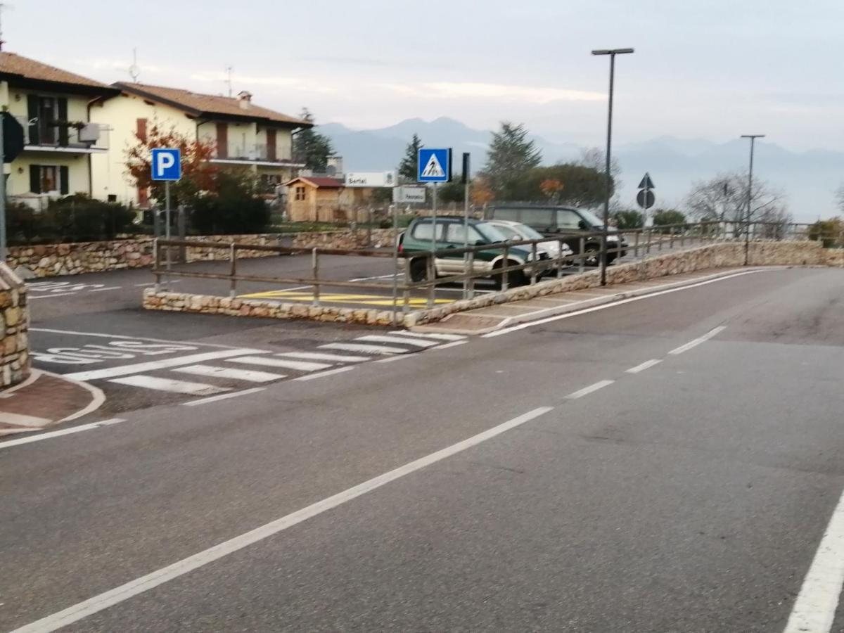 סן זנו די מונטניה B&B Da Paolo Con Vista Lago Di Garda מראה חיצוני תמונה